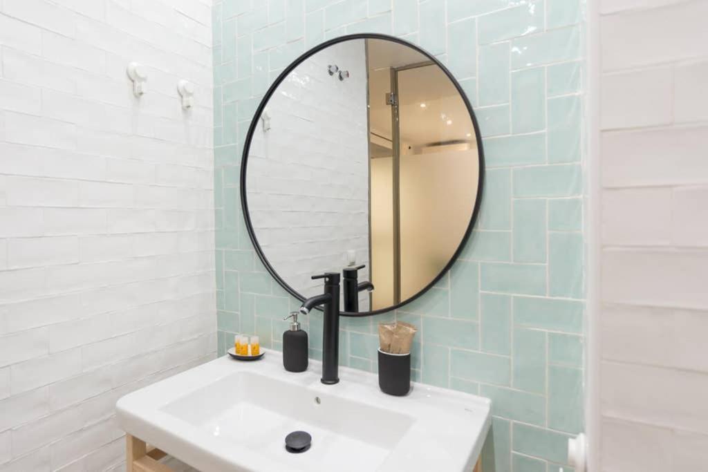 Tgh/ Malaga Center Urban Style Apartment Ngoại thất bức ảnh